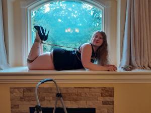 salenakent.com - 0118- Hogtie strip tease photo set thumbnail